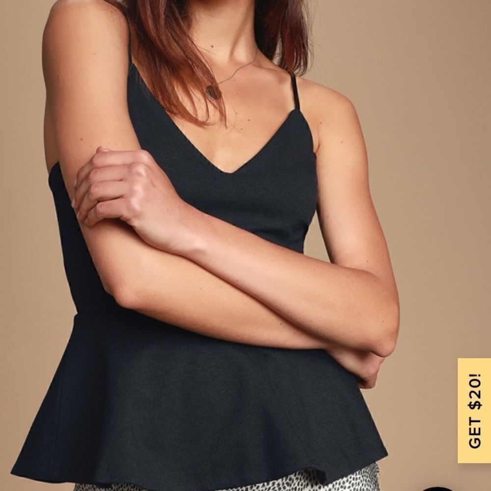 Lulu’s Brook Black Sleeveless Peplum Top